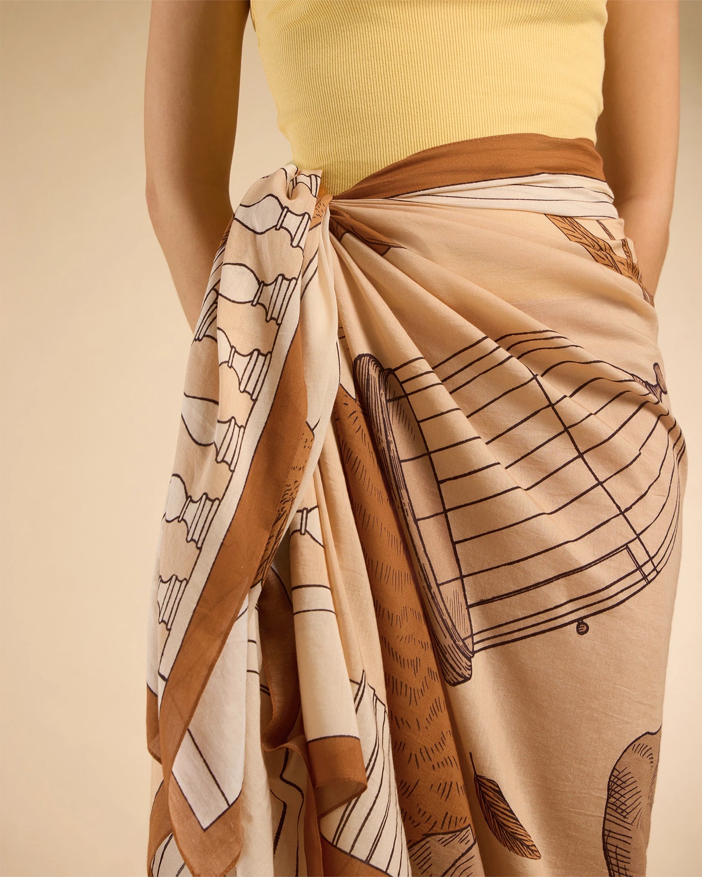 Scarf 100 - Release from Secrecy - Beige